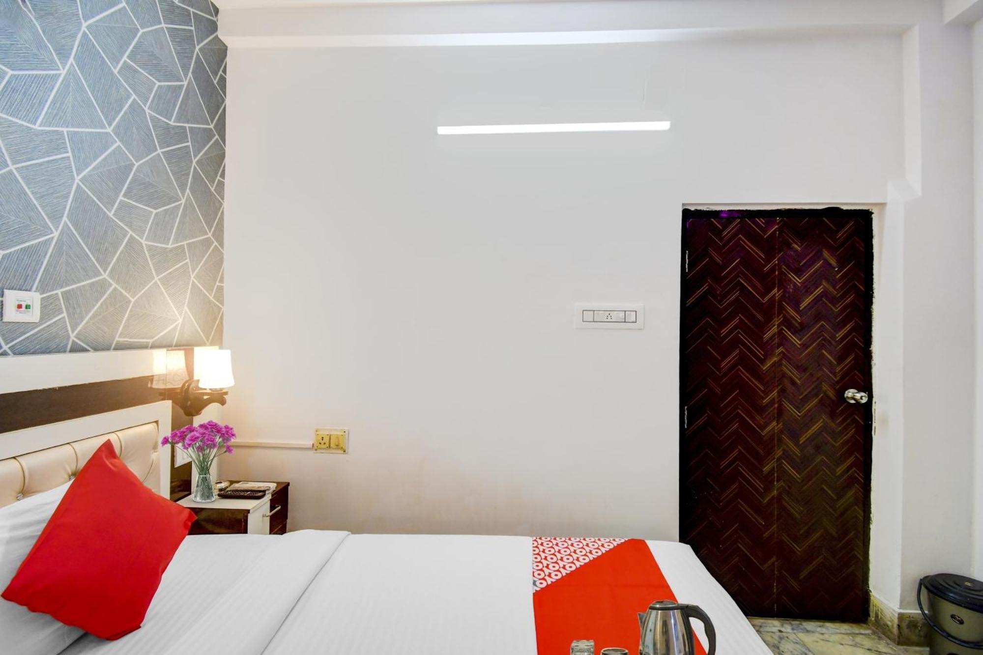 Hotel O The Nest Inn Near Acropolis Mall Jādabpur Exterior foto